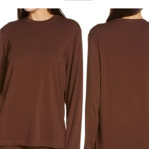 Skims Boyfriend Long Sleeve T-Shirt